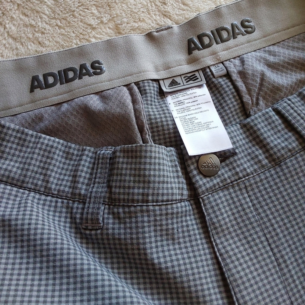 🌺 Men's Nearly New Adidas Stretch Gray Checkered Shorts - Picture 4 of 8